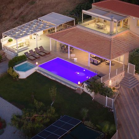 Alba Bianca Villa, Family Retreat With Heated Pool By Thinkvilla Hersonissos (Crete) Exterior foto