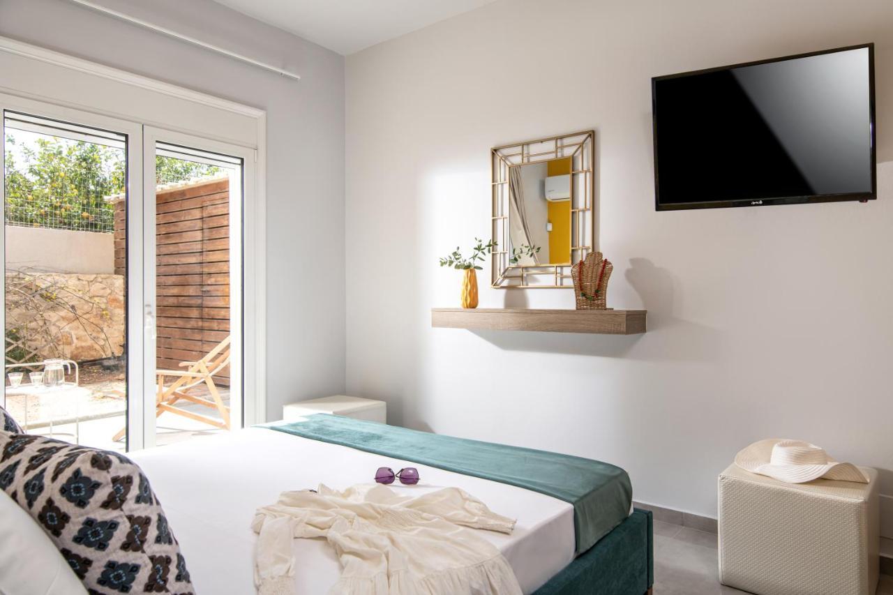 Alba Bianca Villa, Family Retreat With Heated Pool By Thinkvilla Hersonissos (Crete) Exterior foto