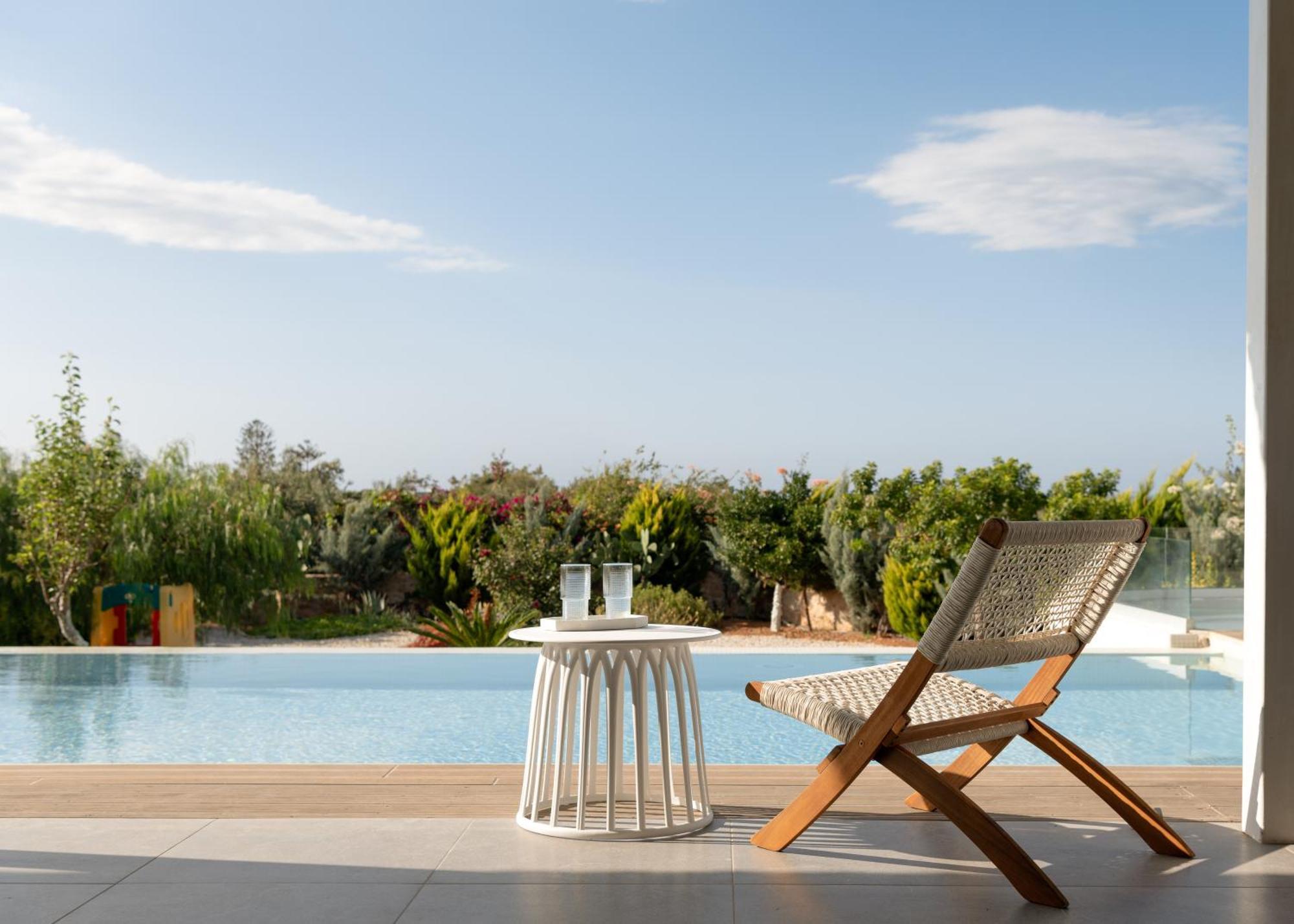 Alba Bianca Villa, Family Retreat With Heated Pool By Thinkvilla Hersonissos (Crete) Exterior foto