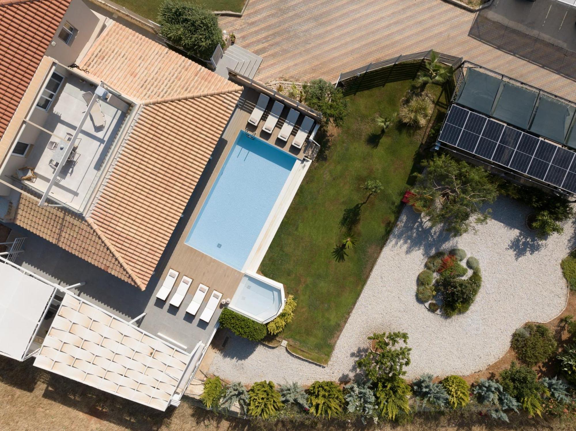 Alba Bianca Villa, Family Retreat With Heated Pool By Thinkvilla Hersonissos (Crete) Exterior foto
